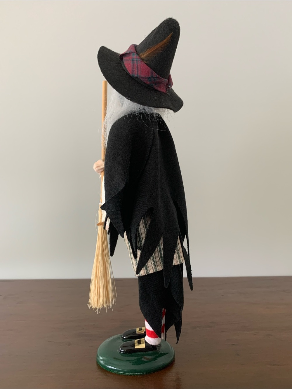 Salem Witch with Broom - Picture 7 of 12